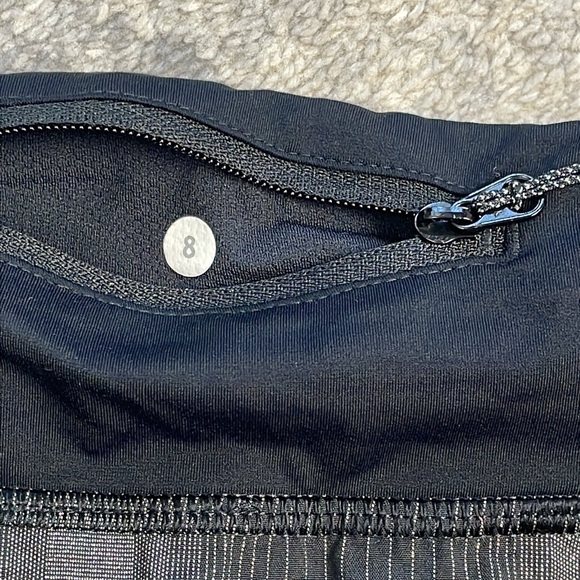 Lululemon Run Speed Short 2 way Stretch Sparkle Swift Black Gunmetal Metallic 8 - Picture 7 of 11